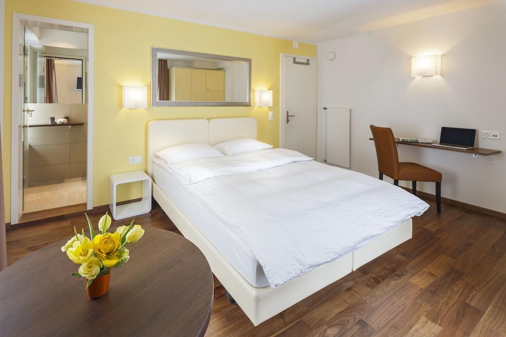 Aparthotel Familie Hugenschmidt Цюрих Екстер'єр фото